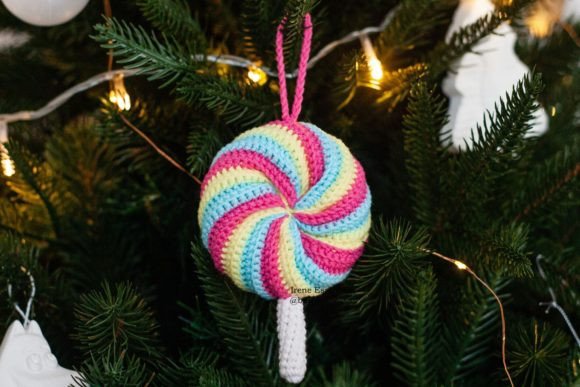 5 Cute Christmas Ornament Crochet Patterns - Digital Download